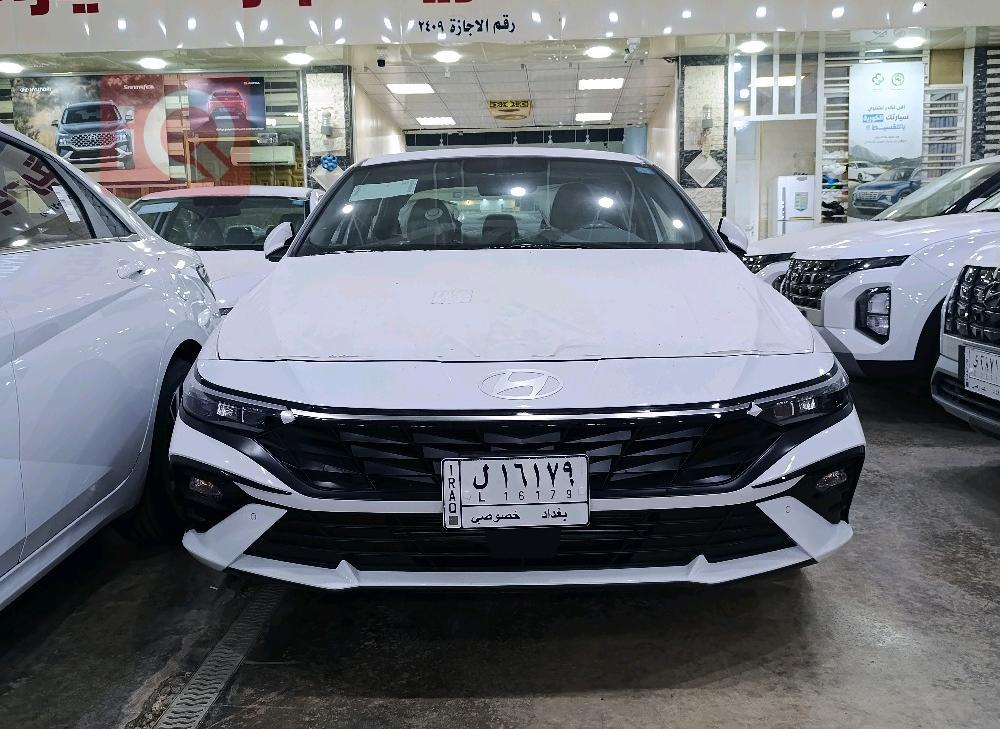 هیوندای ئەلەنترا